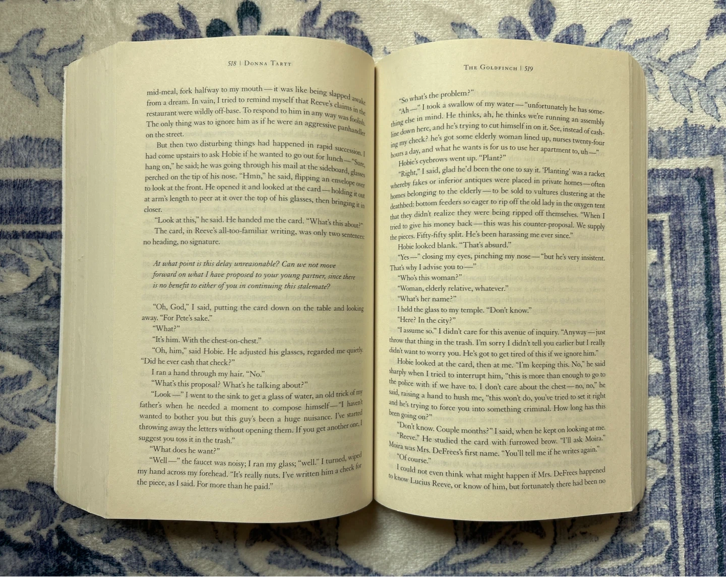 (Paperback) The Goldfinch (Winner of Pulitzer Prize) - photo 2