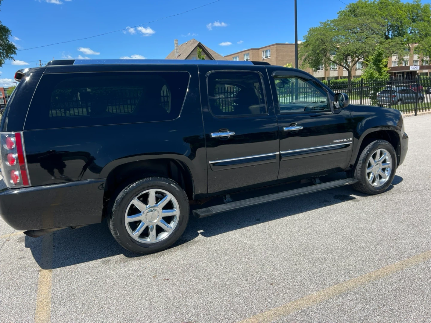 GMC Yukon XL Denali SUV - photo 2