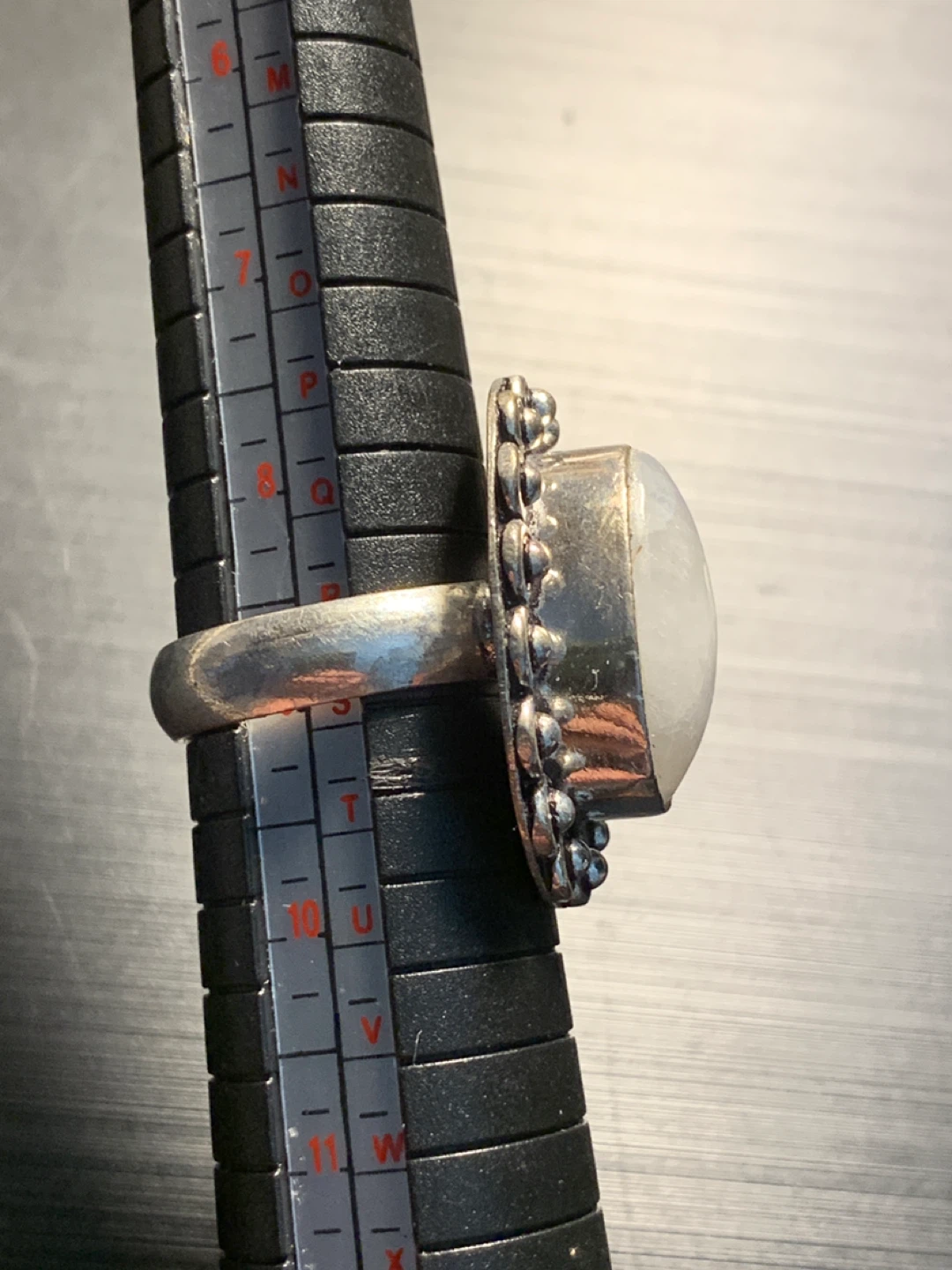 Moonstone Silver Ring. New. Size 9. - photo 2