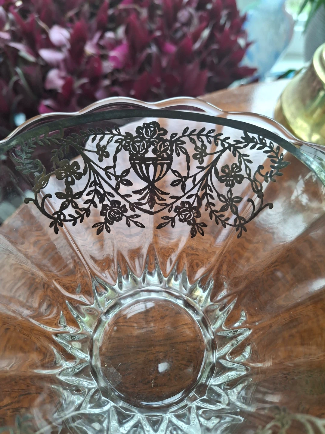 Small glass bowl with handles and silver detail - photo 2