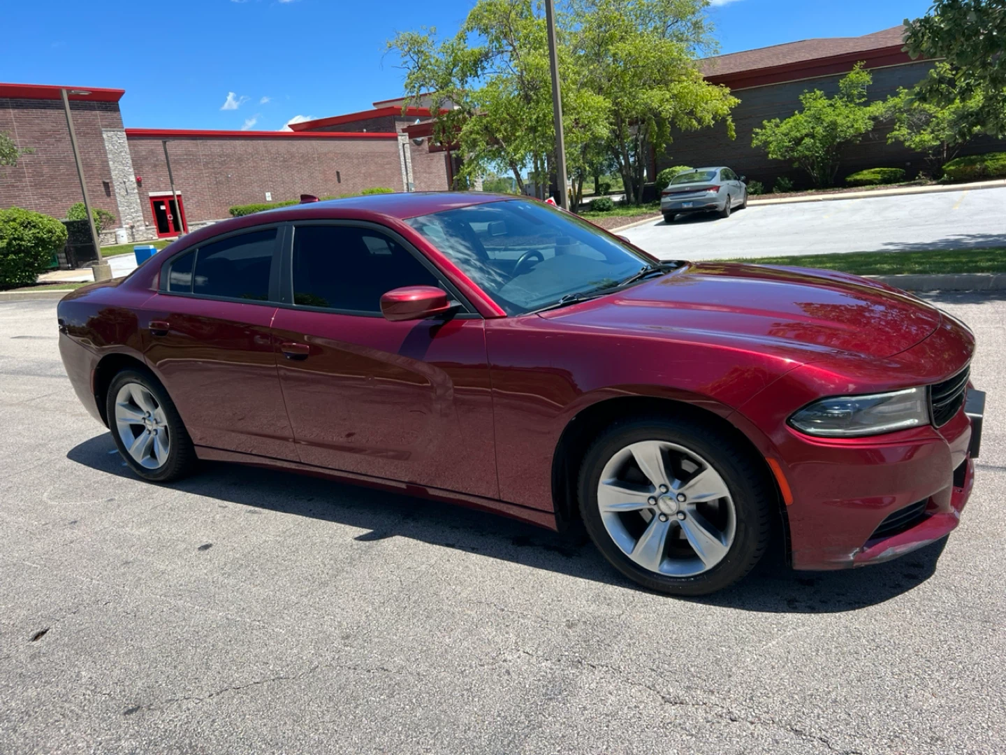 2017 Dodge Charger SXT - photo 2