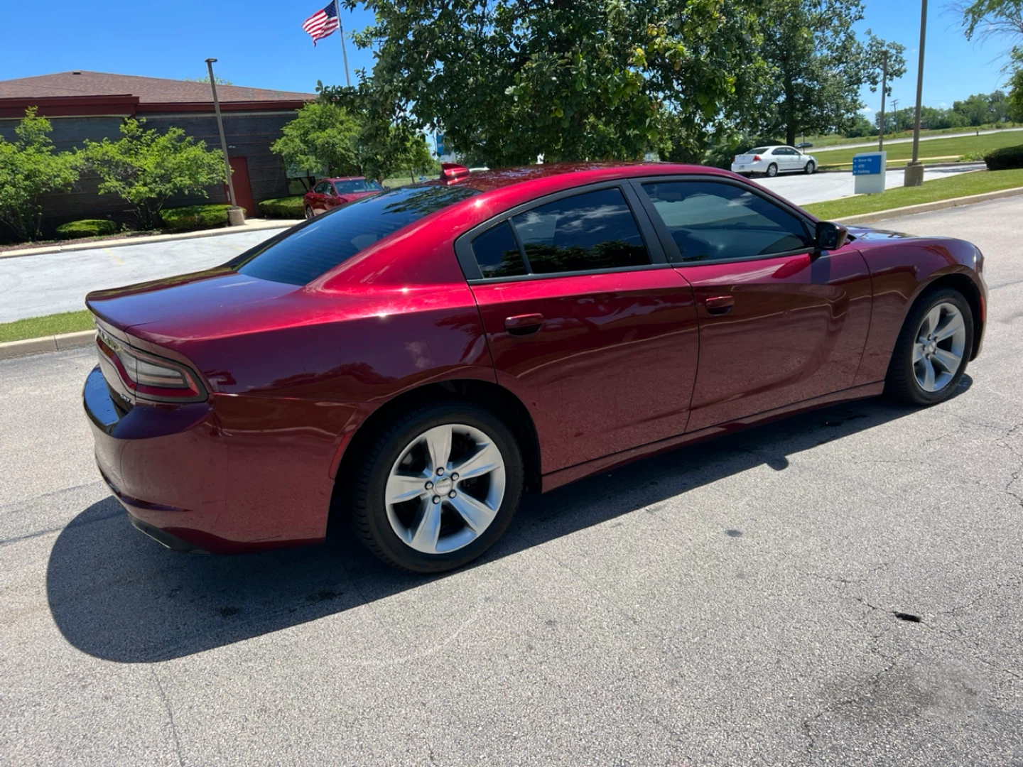 2017 Dodge Charger SXT - photo 3