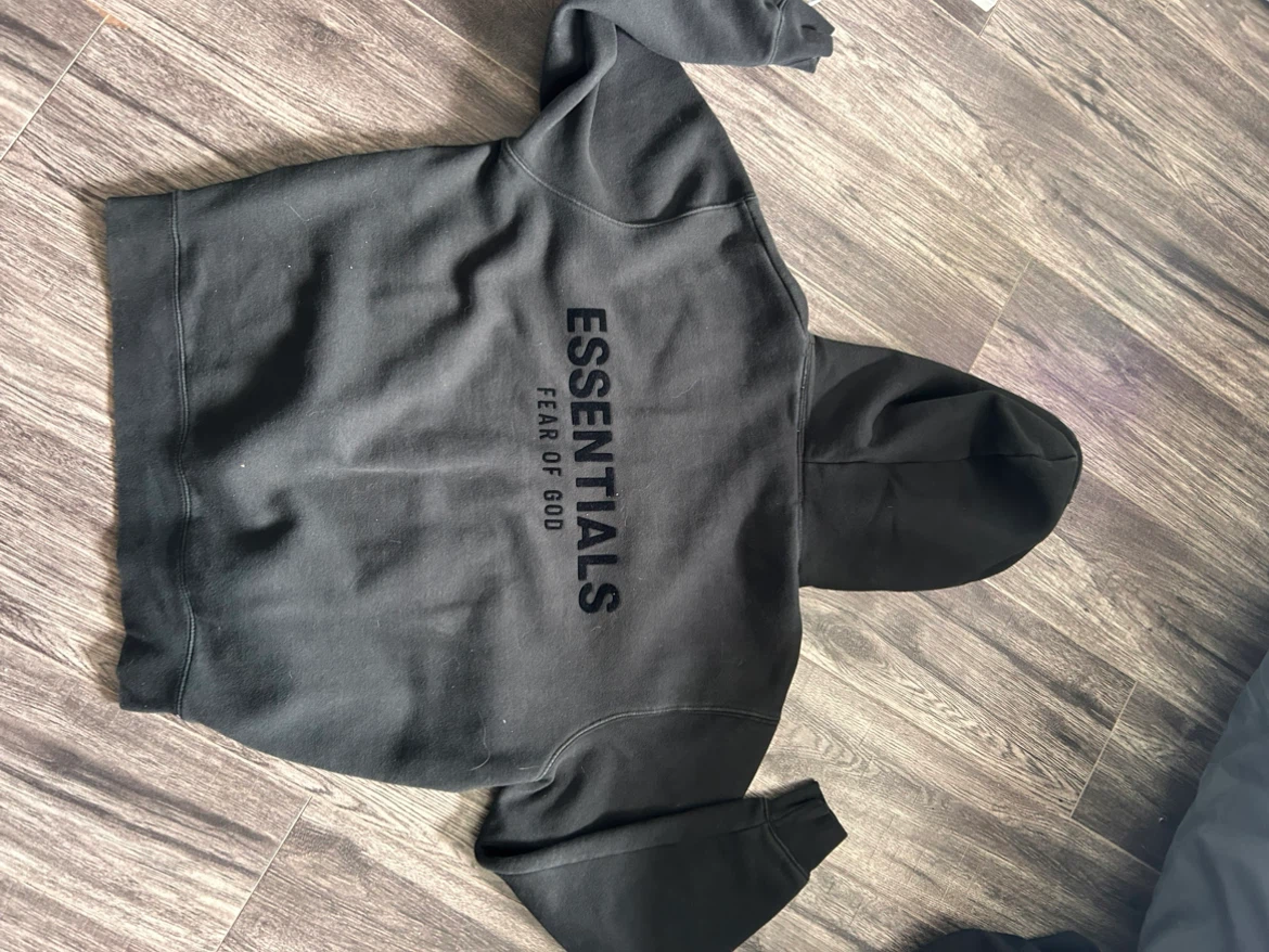 Fear of God Essentials Black Sweatshorts - photo 2