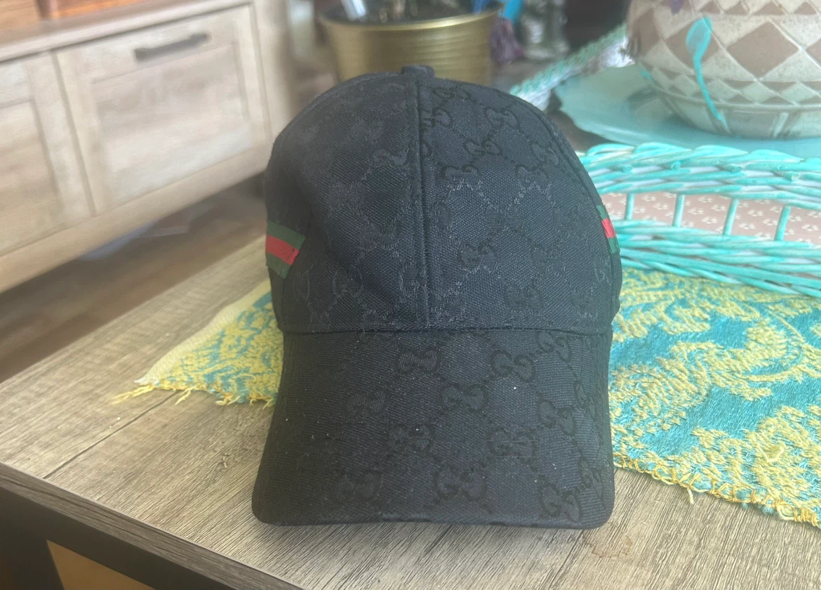 Black Baseball Cap