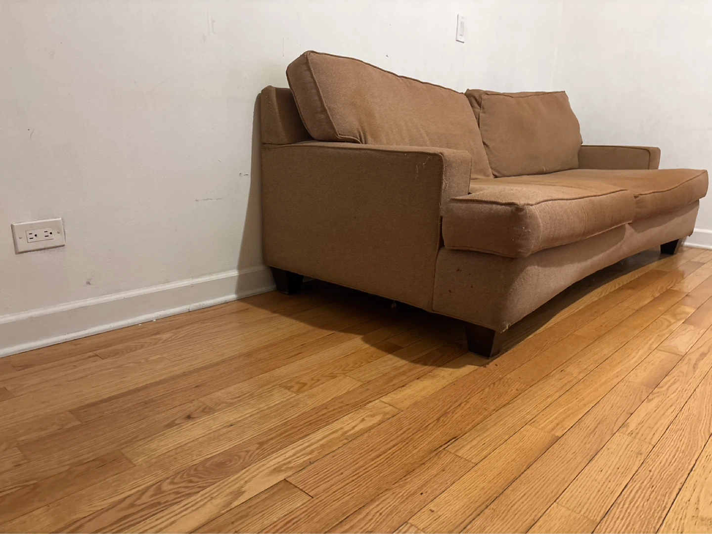 Couch used best offer - photo 3