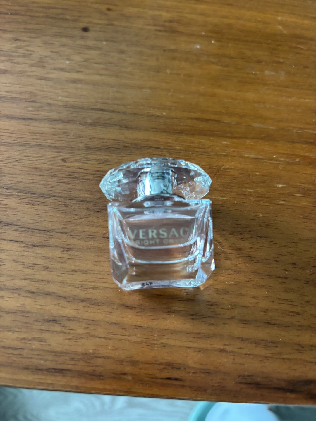 New Versace Bright Crystal Eau de Toilette mini size 5ml - photo 2