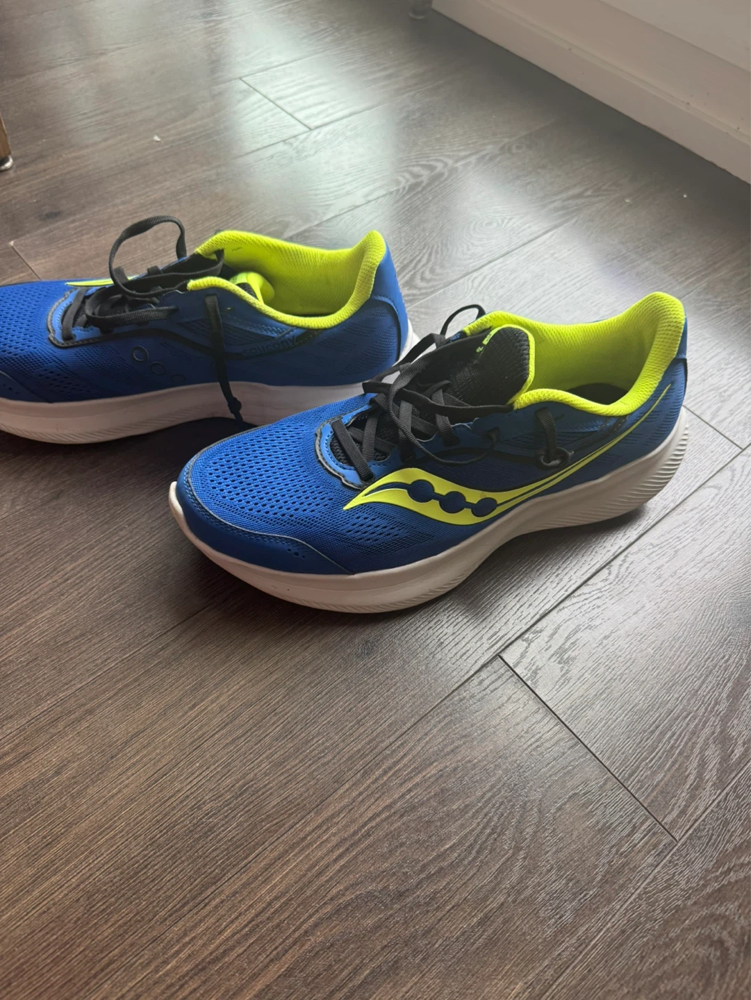 Saucony cohesion 10.5 running shoes