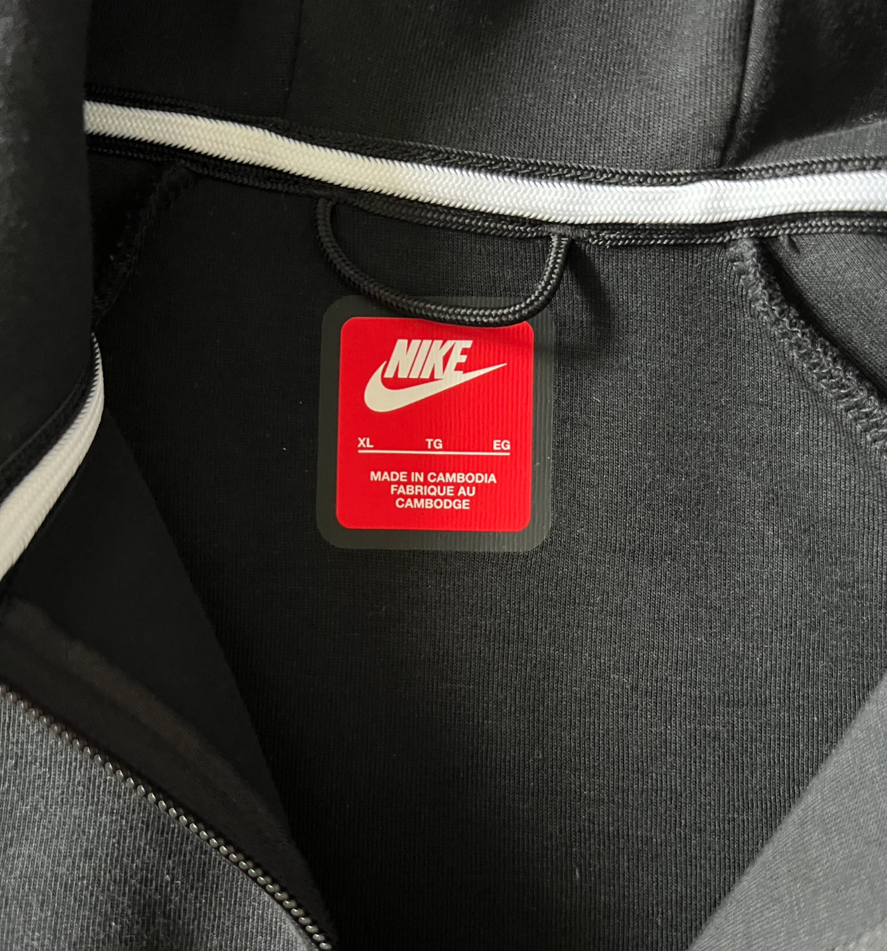 Nike Tech Kids XL Black Fleece set - photo 4