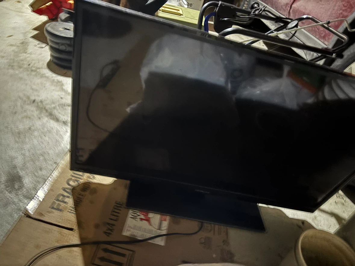Hitachi 40" LED TV
