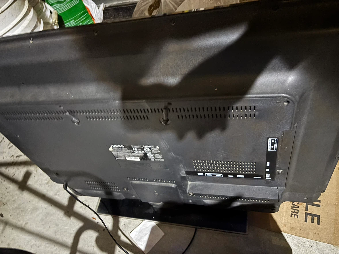 Hitachi 40" LED TV - photo 2