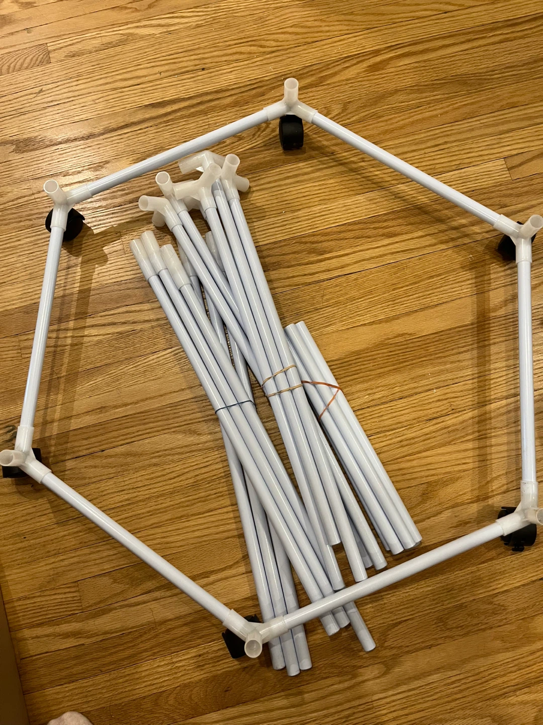 White Portable Garment Rack on Wheels - photo 5
