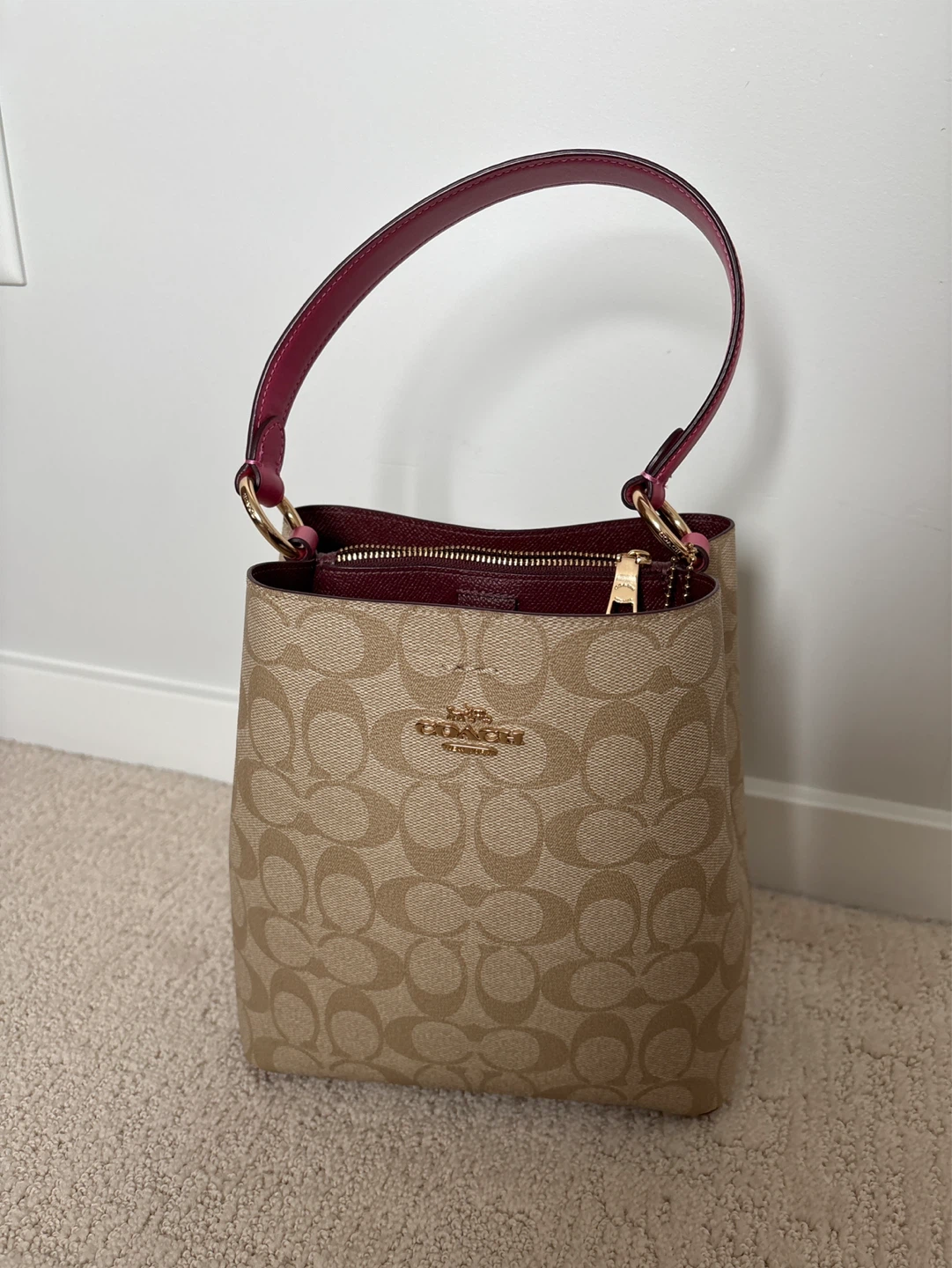 Coach Bucket Bag