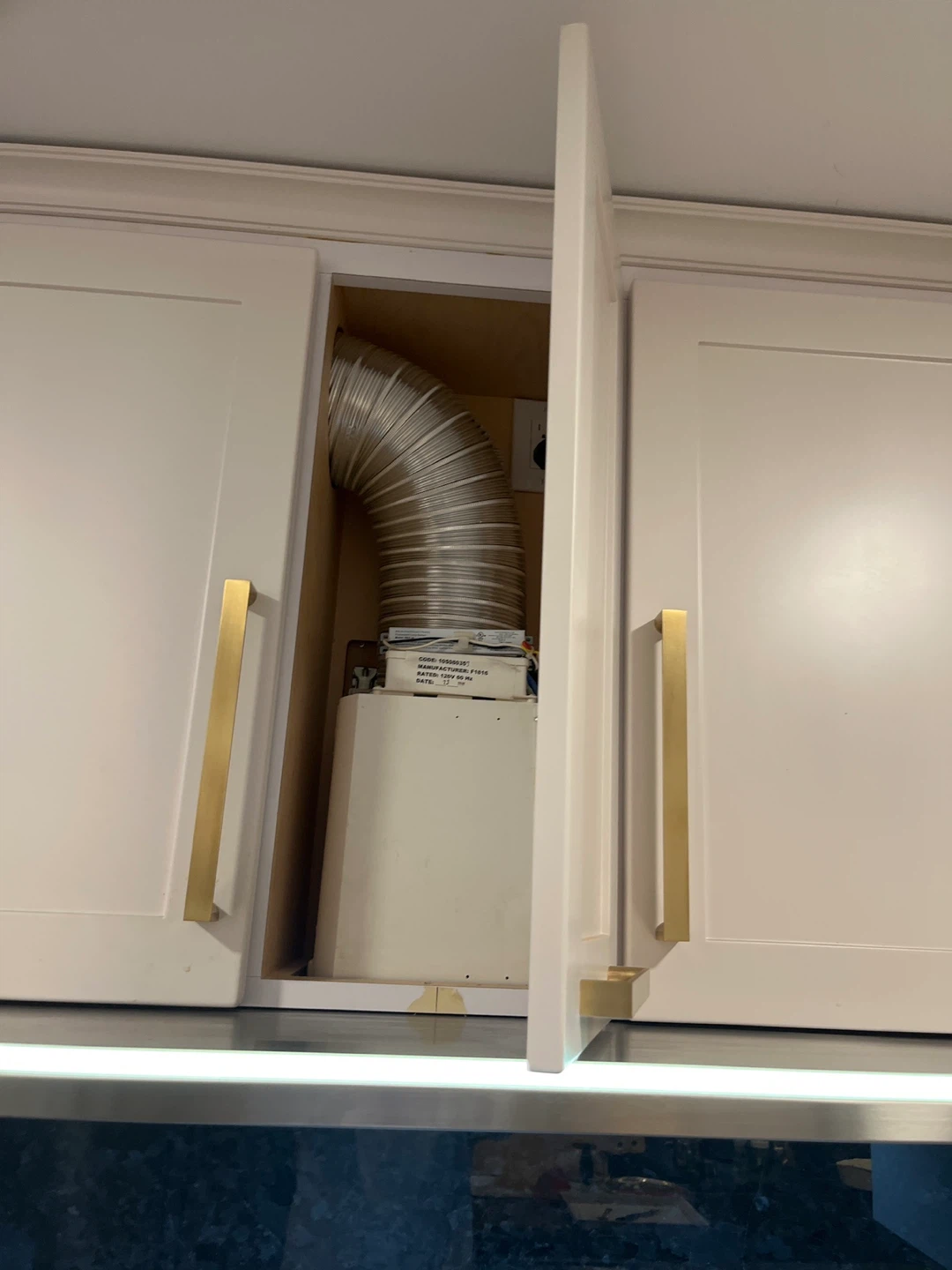 48 INCH  RANGE HOOD - photo 4