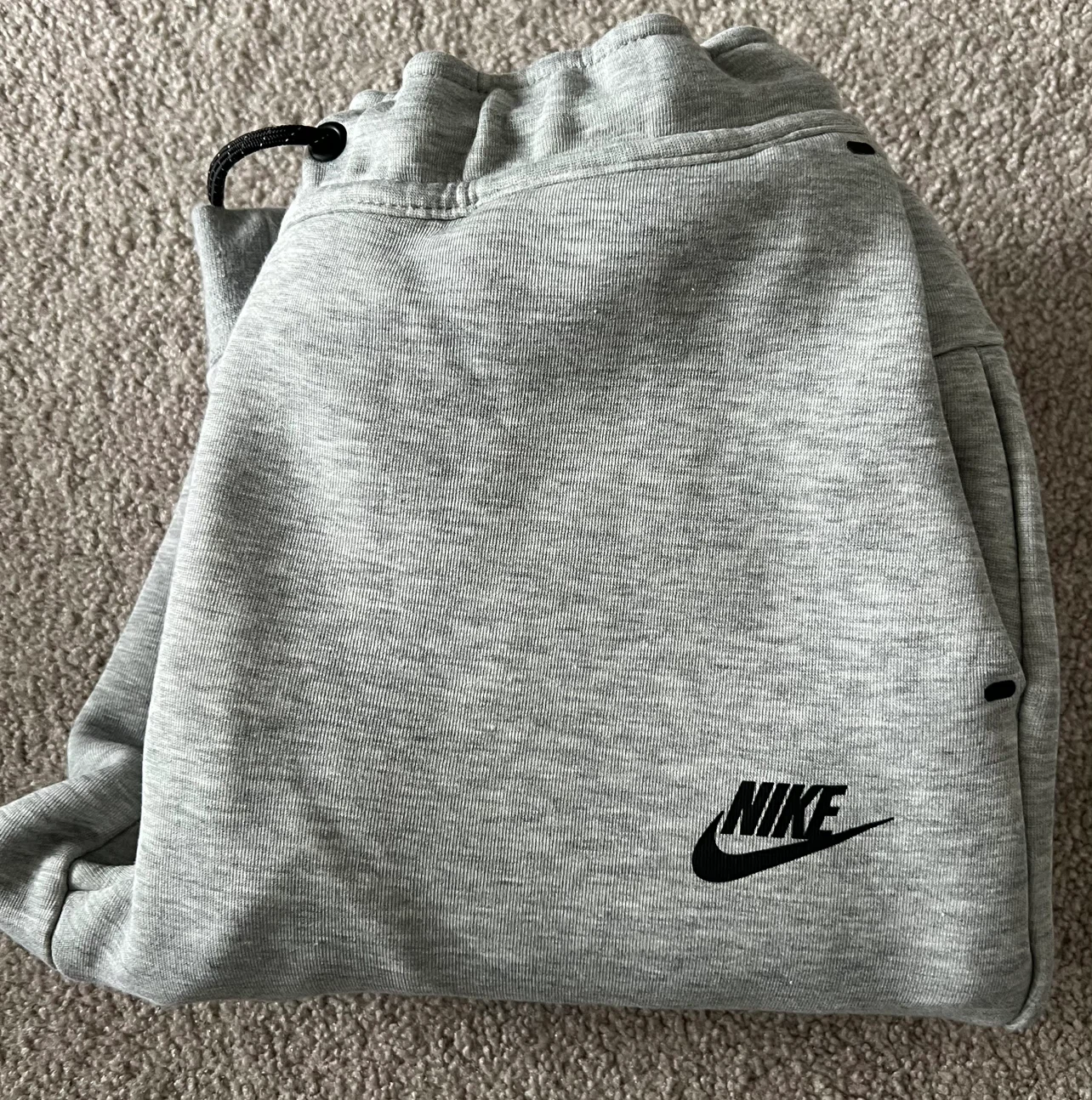 Nike Tech Grey Boys XL Fleece Joggers