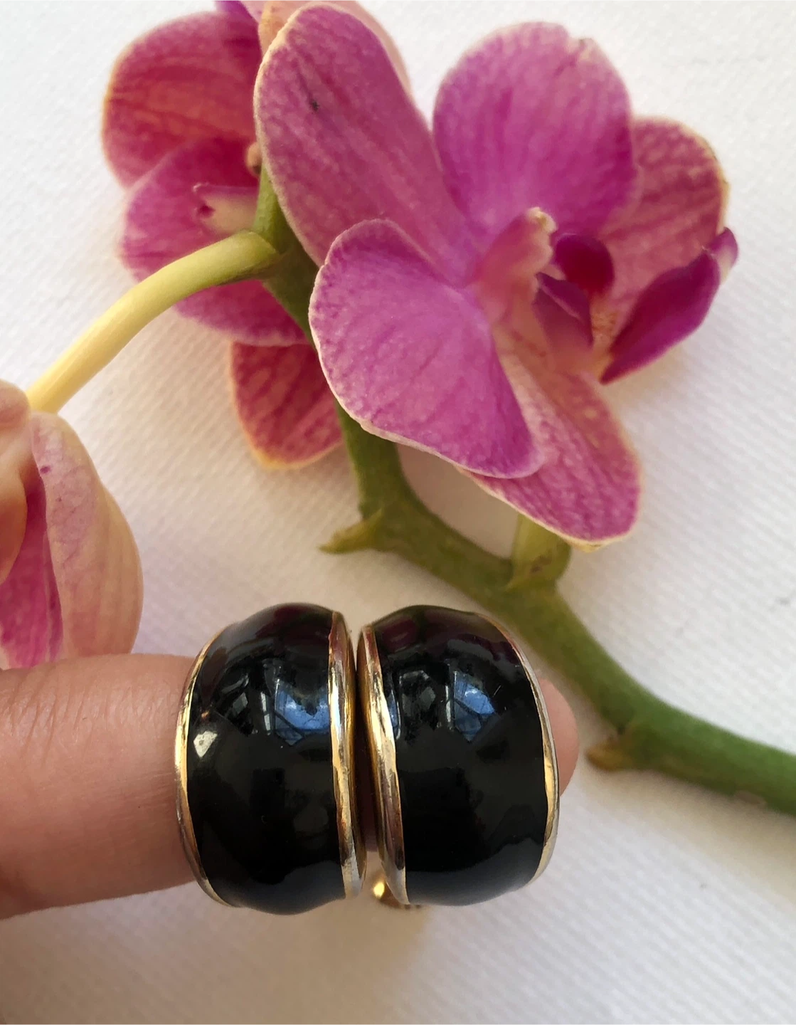 Napier Black & Gold Hoop Screw-back  Earrings - photo 3