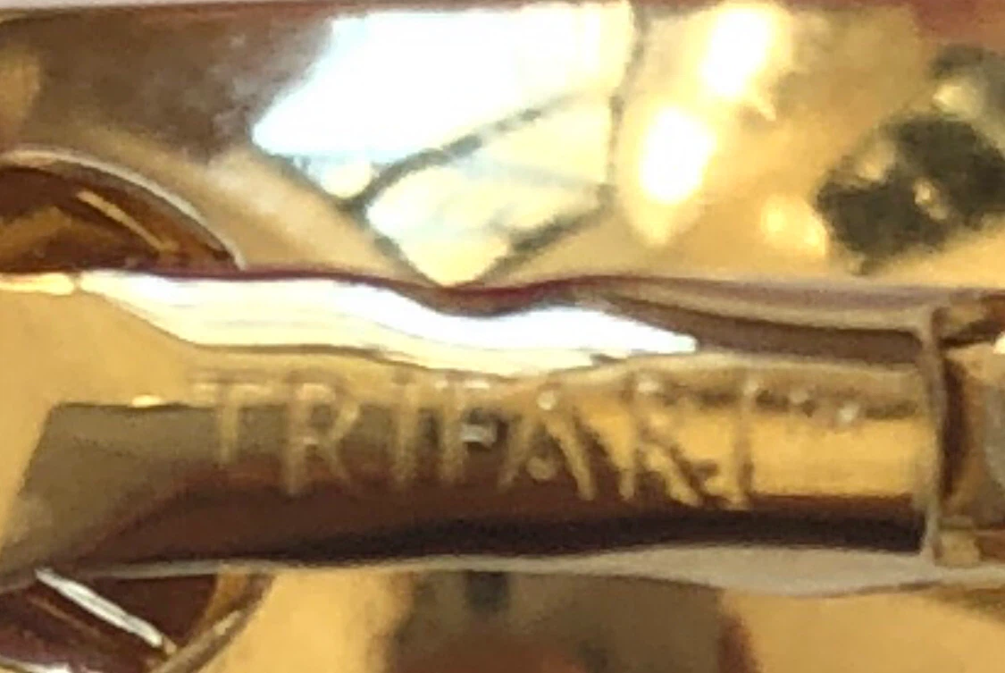 Trifari Gold-Tone Hoop Earrings - photo 4