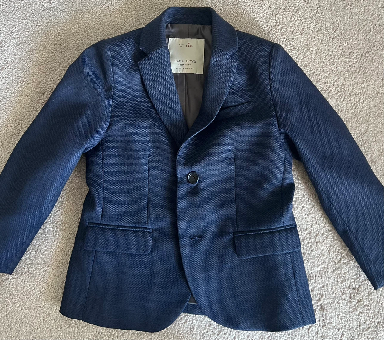 Zara Boys Navy Blazer and Pants Set - Boys Size 5