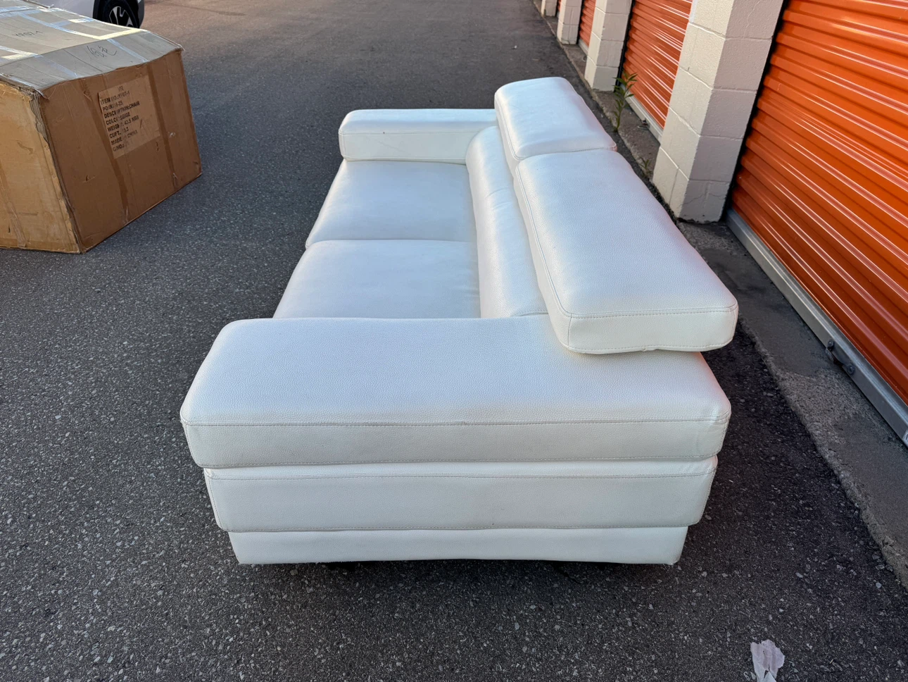Modern White Leather Sofa – Contemporary Design - photo 2