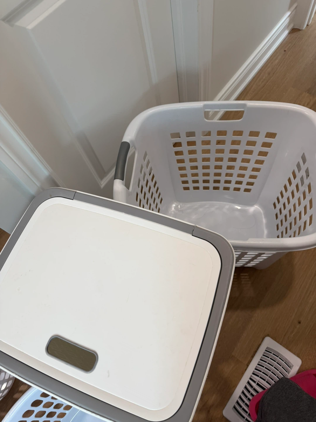 Foldable Laundry Basket with Lid