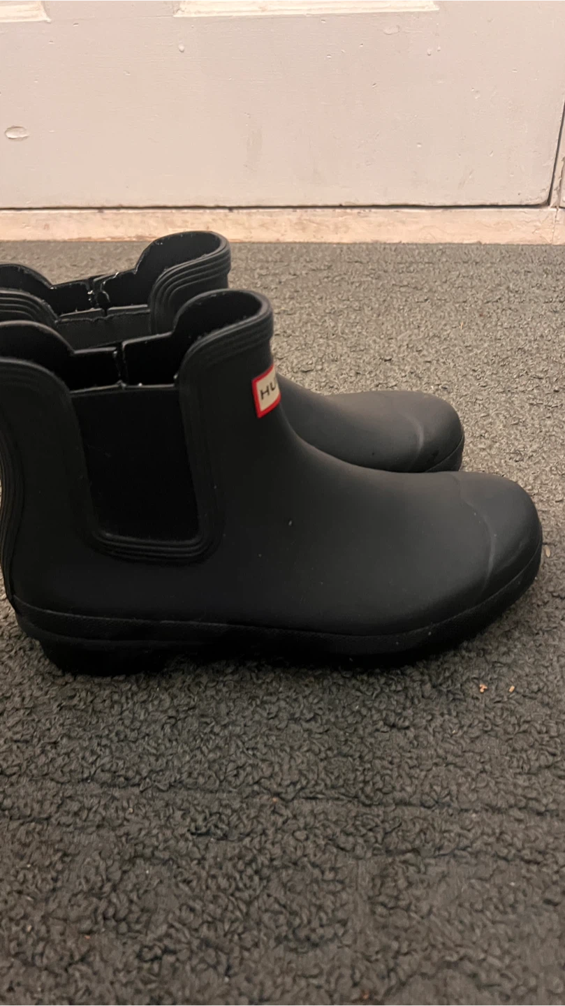 Hunter Black Chelsea Boots