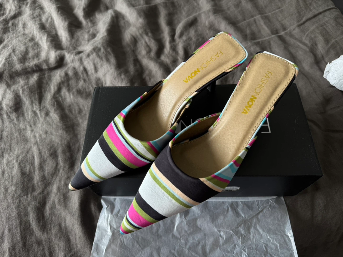 Stripe stilleto pumps