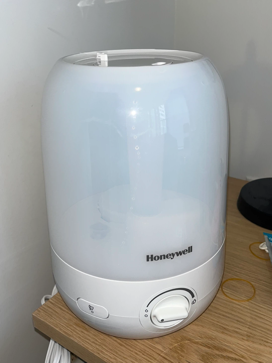 Honeywell Ultra Confort Cold Mist Humidifier - photo 2