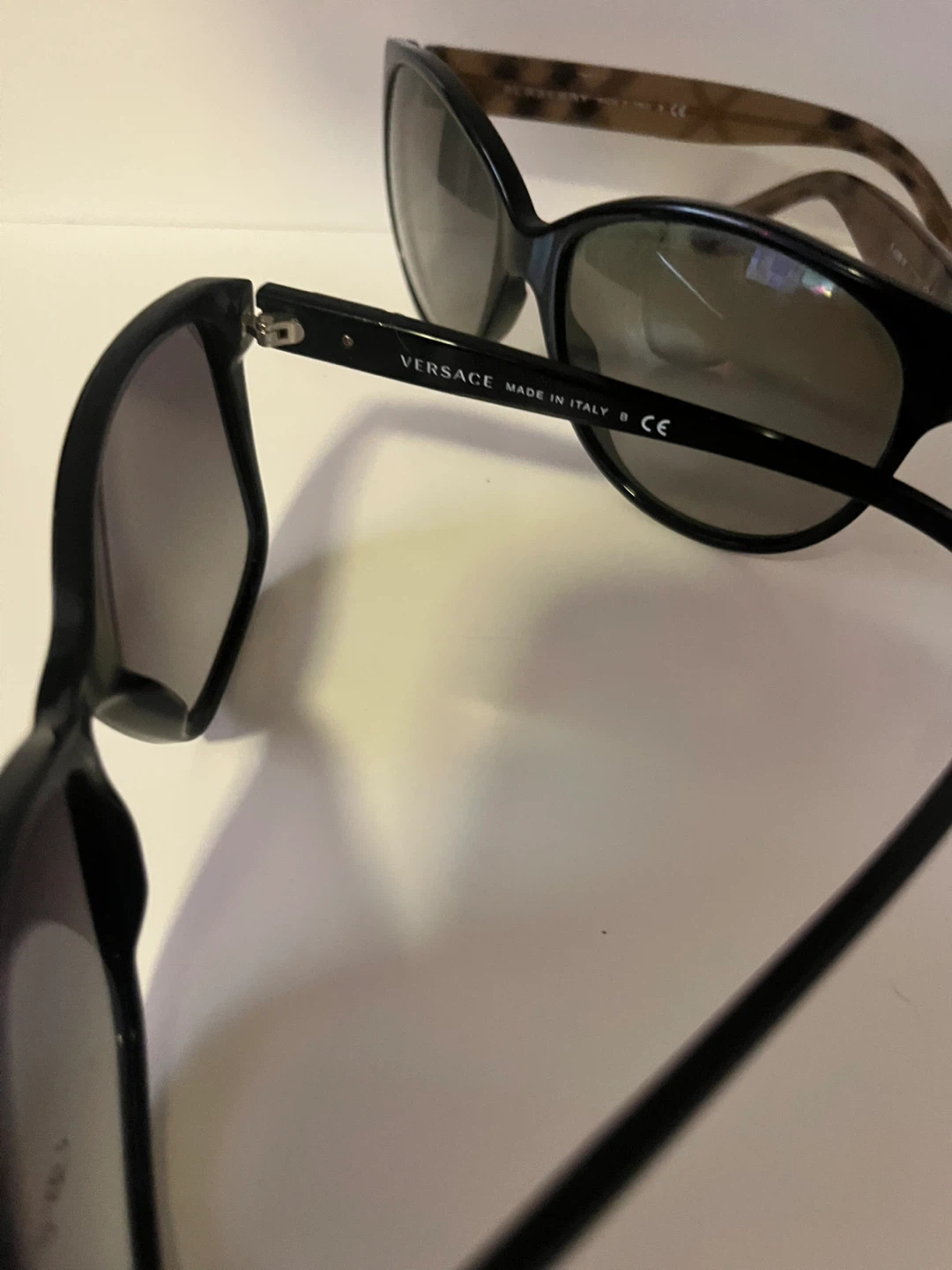 Burberry & Versace Sunglasses *PICK UP ASAP* - photo 2