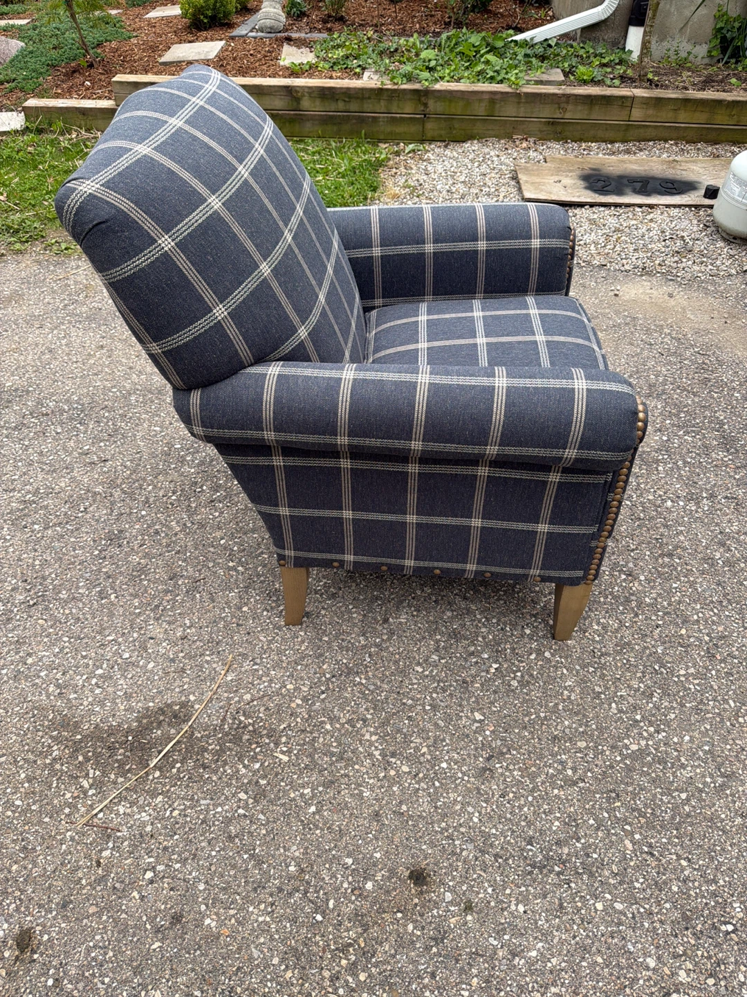 Plaid Accent Chair - photo 2