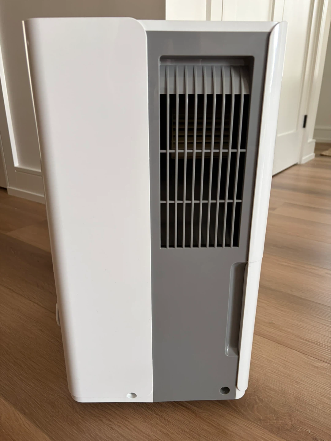 Midea Dehumidifier - photo 3