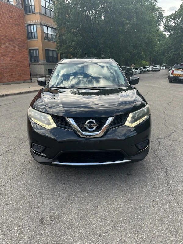 Black Nissan Rogue SUV 2016 - photo 2