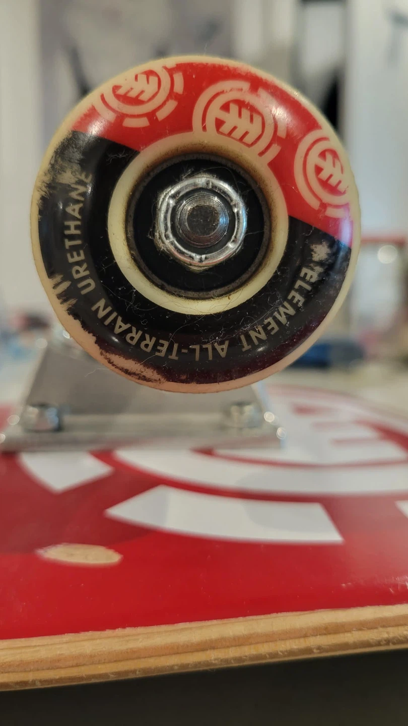 Element Skateboard - photo 5