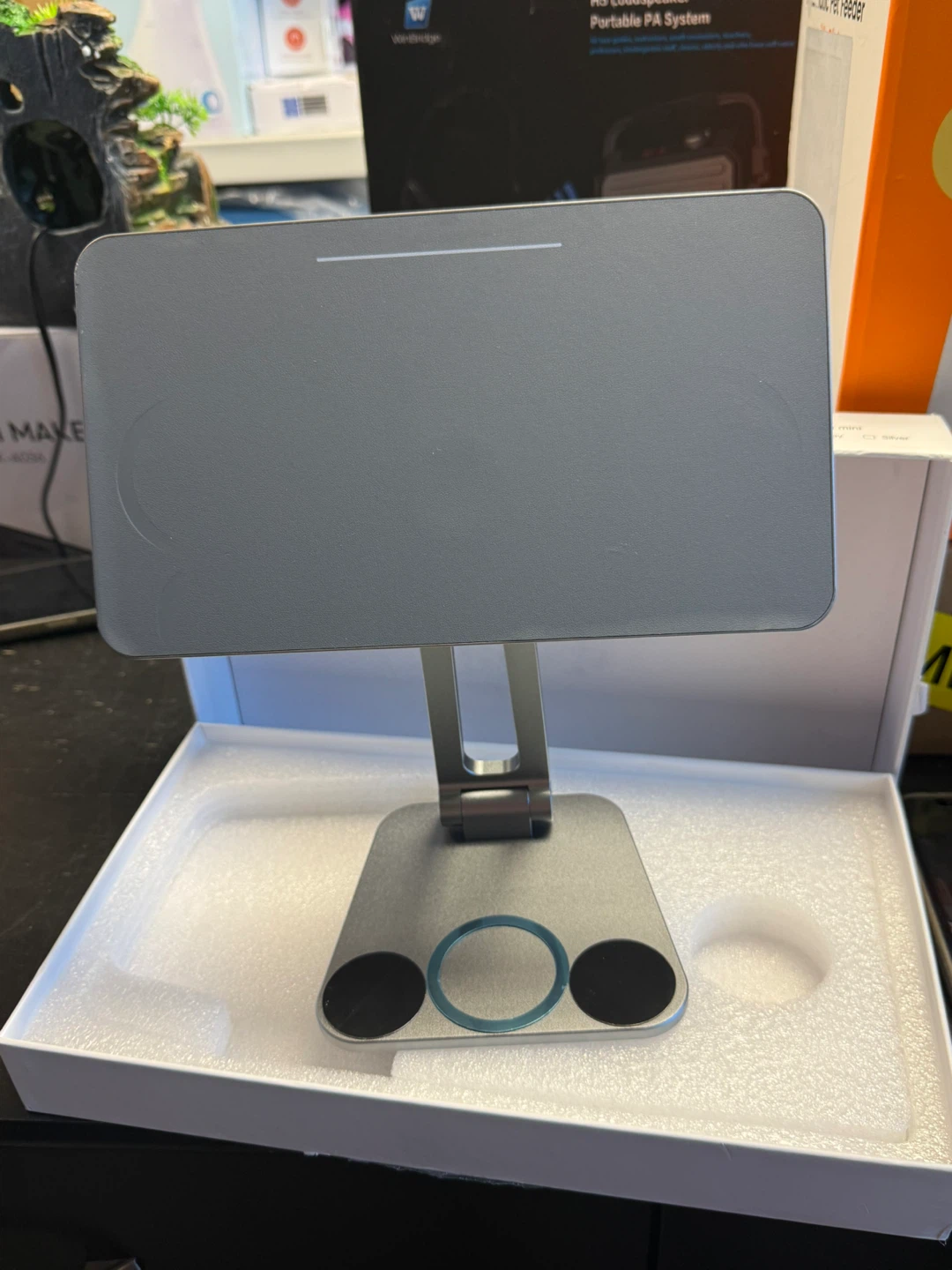 Adjustable Wireless Charging Stand for iPad - photo 2