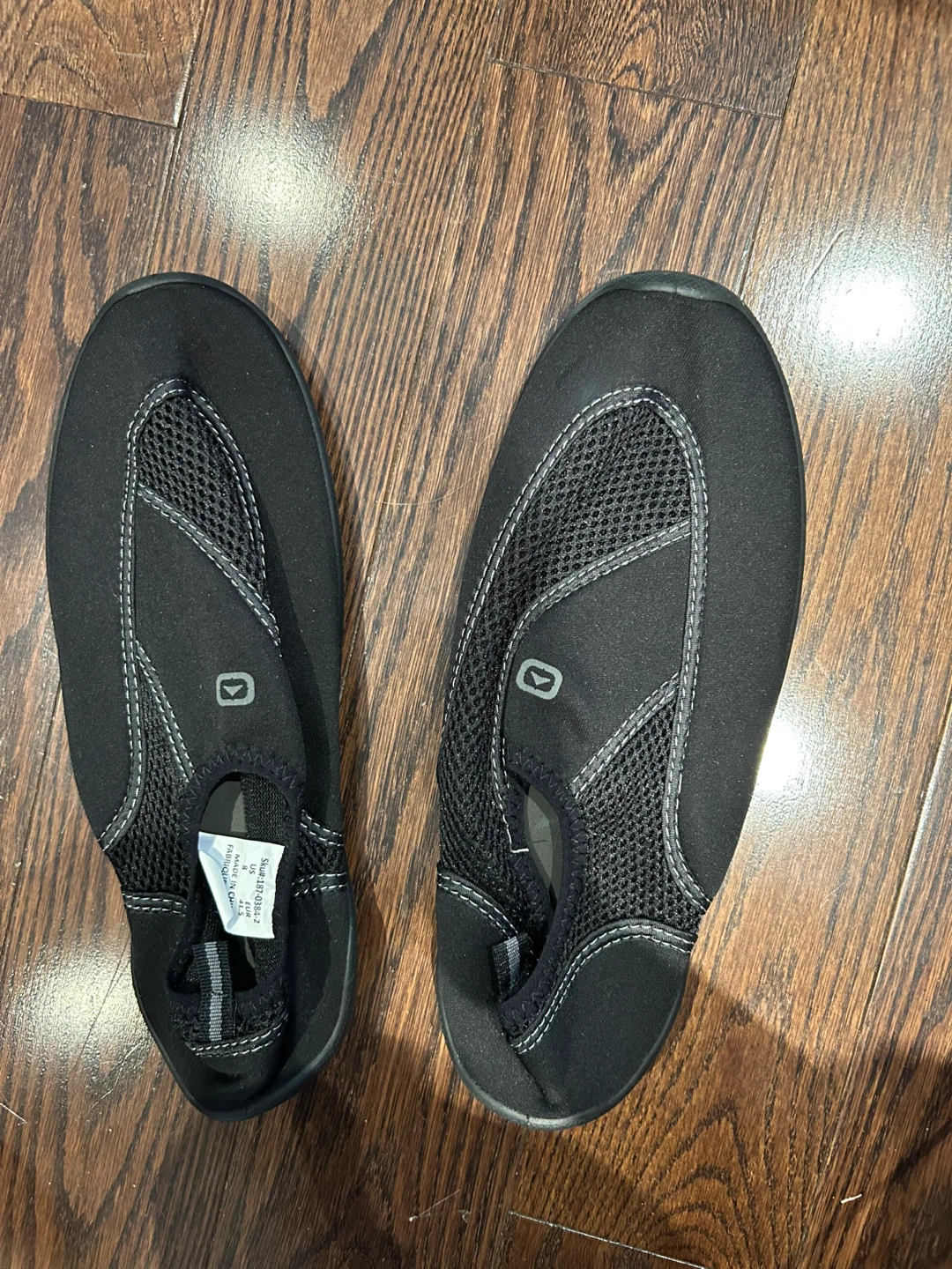 Black Water Shoes - Size 8