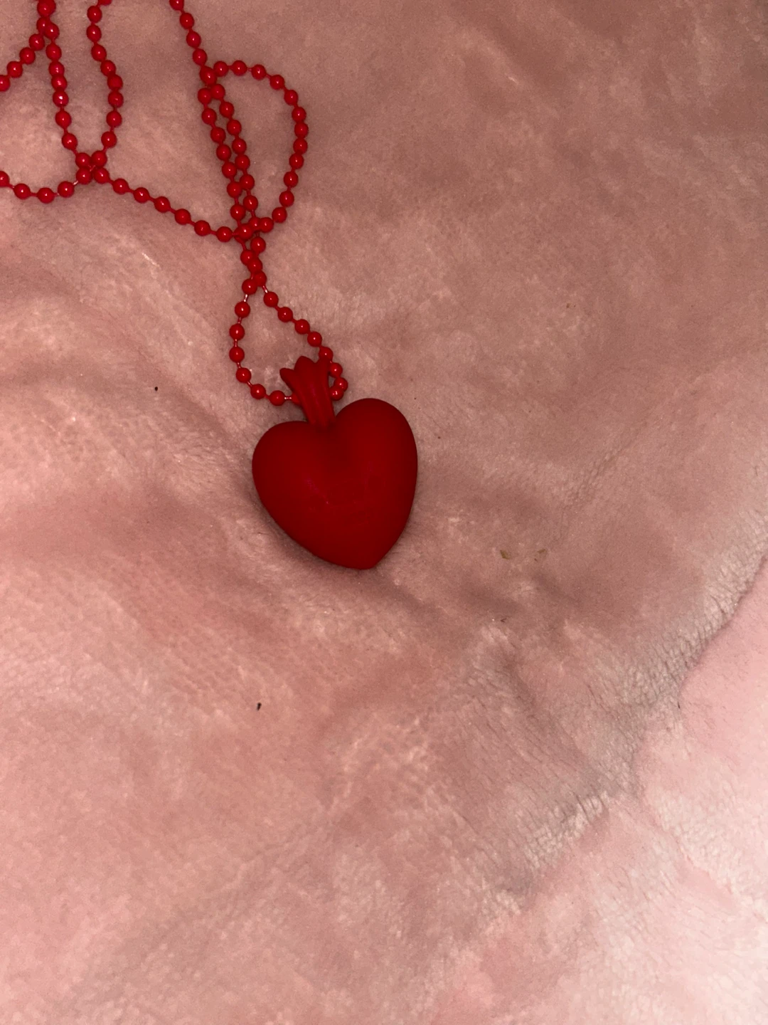 chrome hearts red silicone heart necklace - photo 3