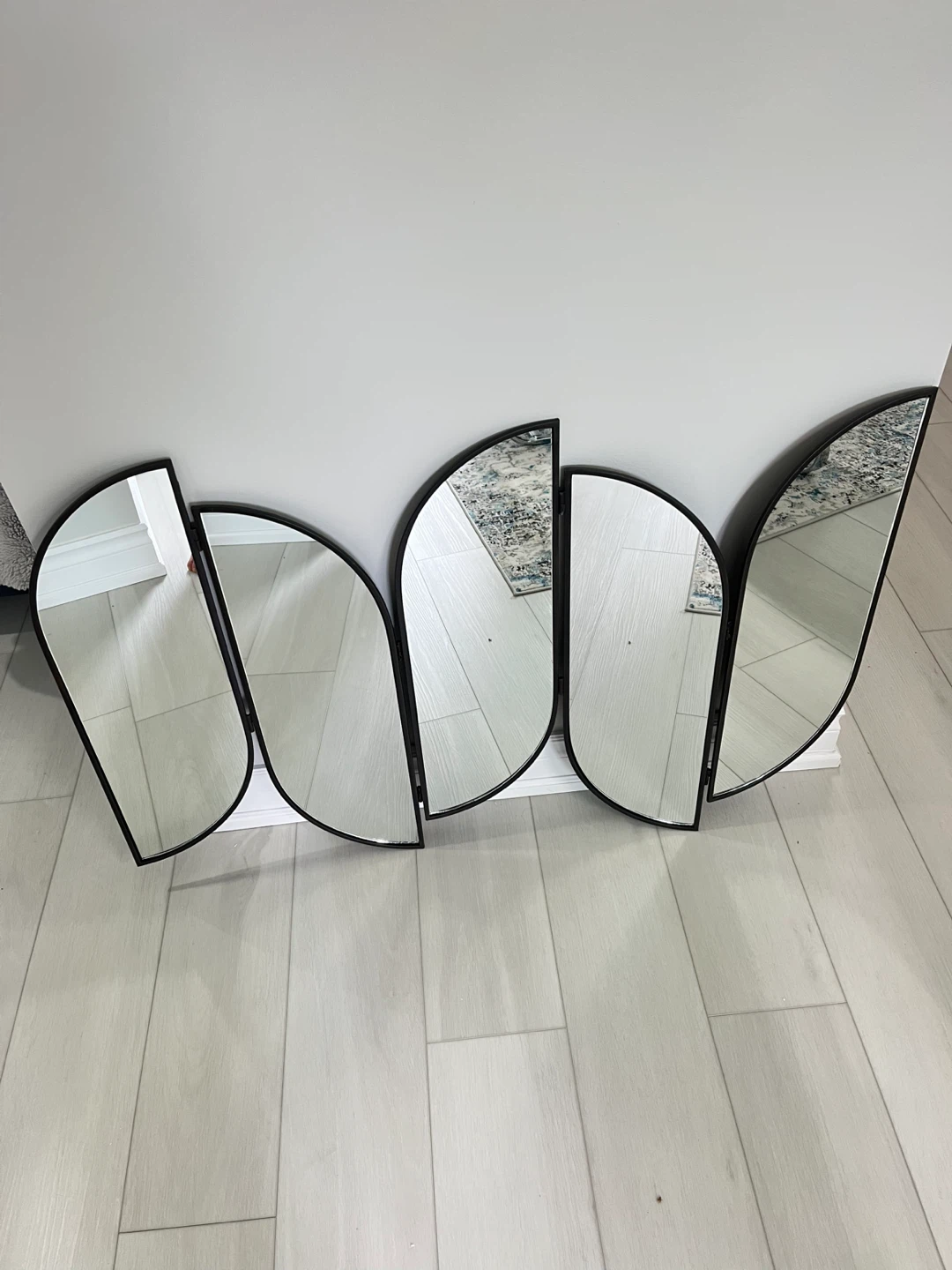 Unique Decorative Wall Mirror