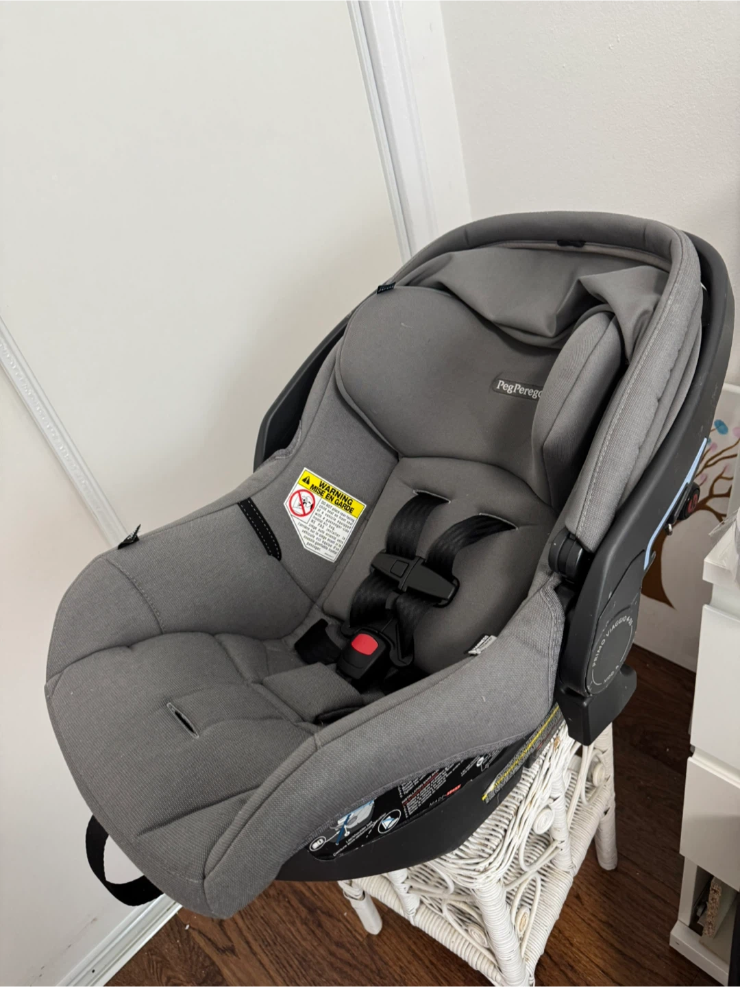 Peg Perego Primo Viaggio infant car seat - photo 4