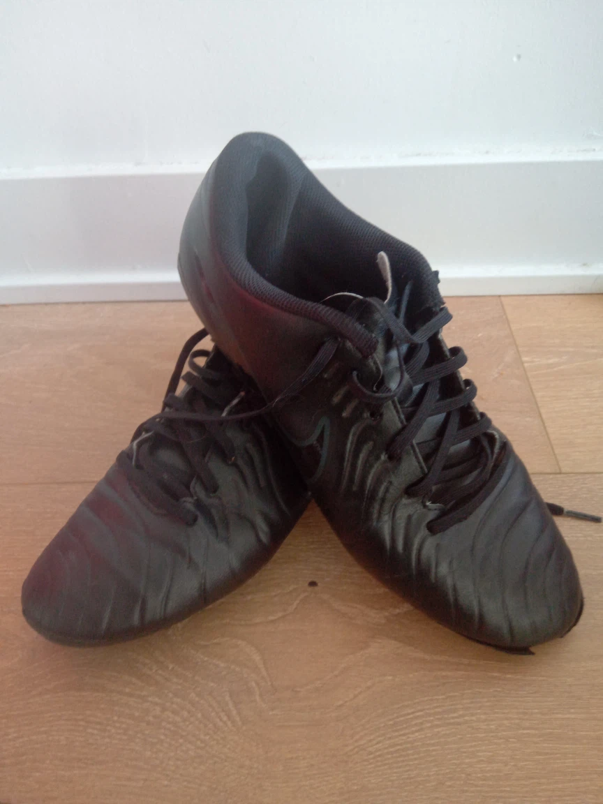 Black Nike Soccer Cleats