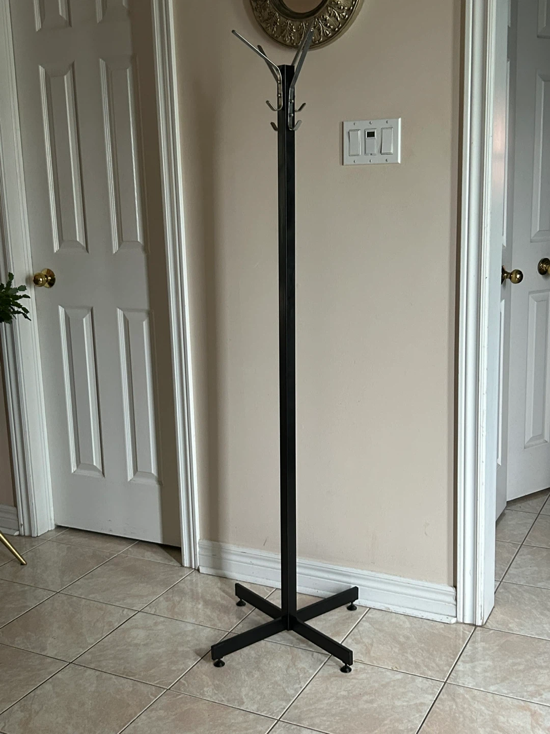 Black Metal Coat Rack