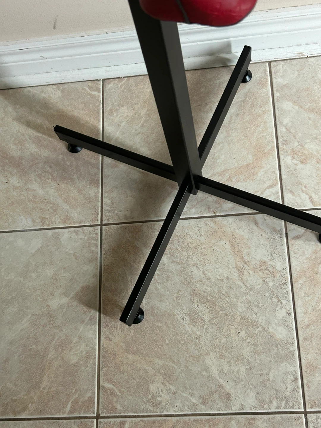 Black Metal Coat Rack - photo 5