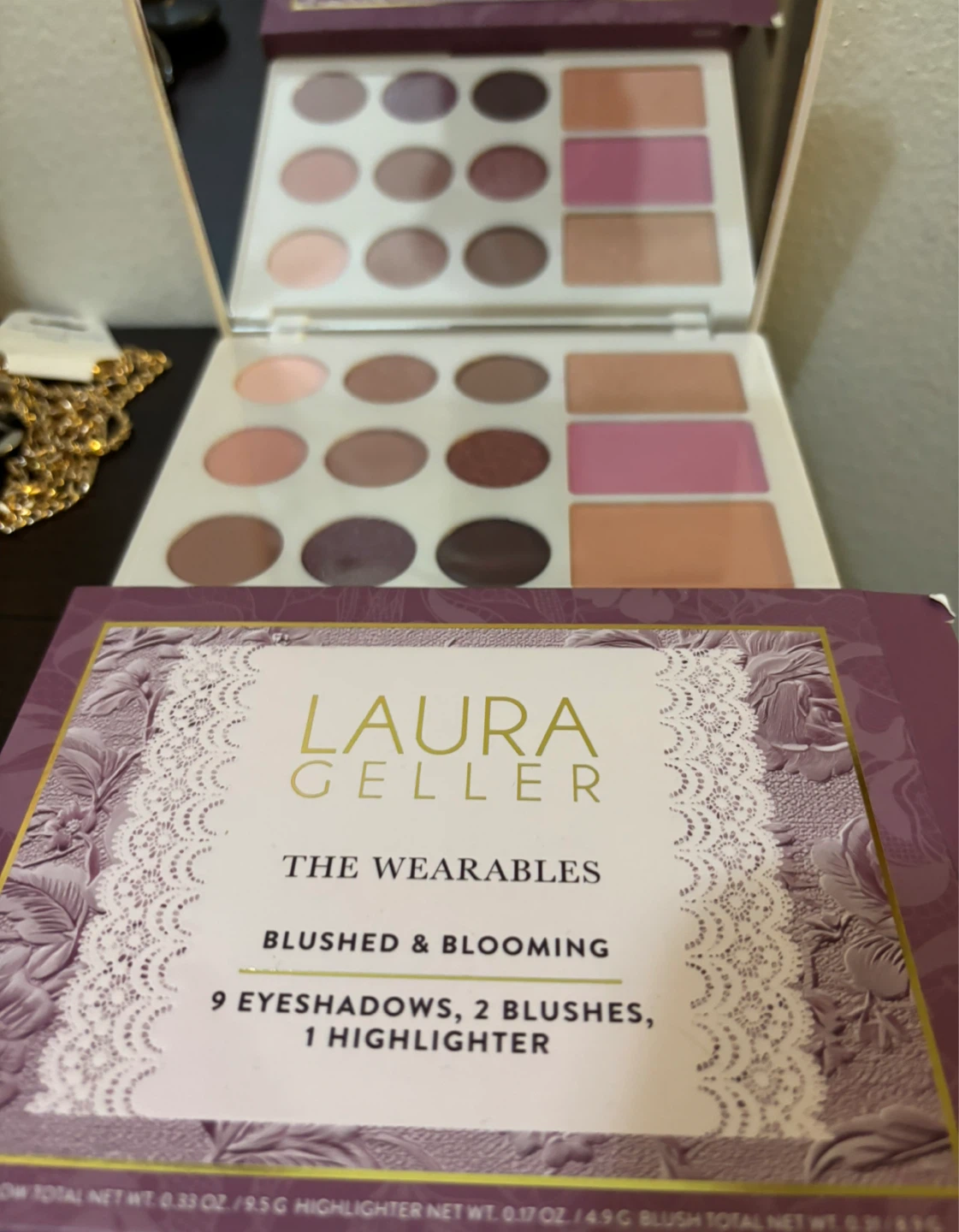 NEW-Laura Geller The Wearables Blushed & Blooming Palette