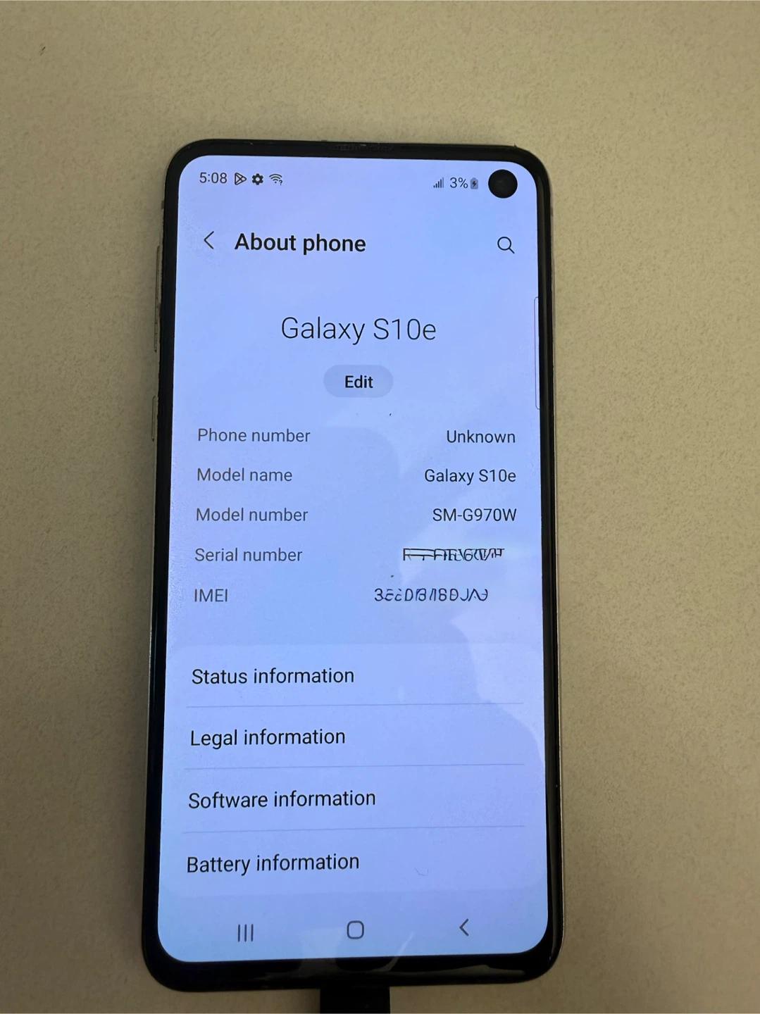 Samsung Galaxy S10e - photo 2