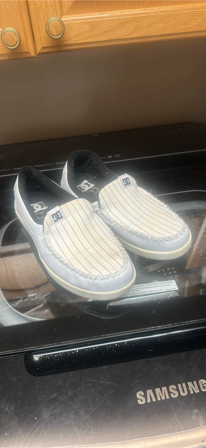 DC Shoes Slip-On Loafers