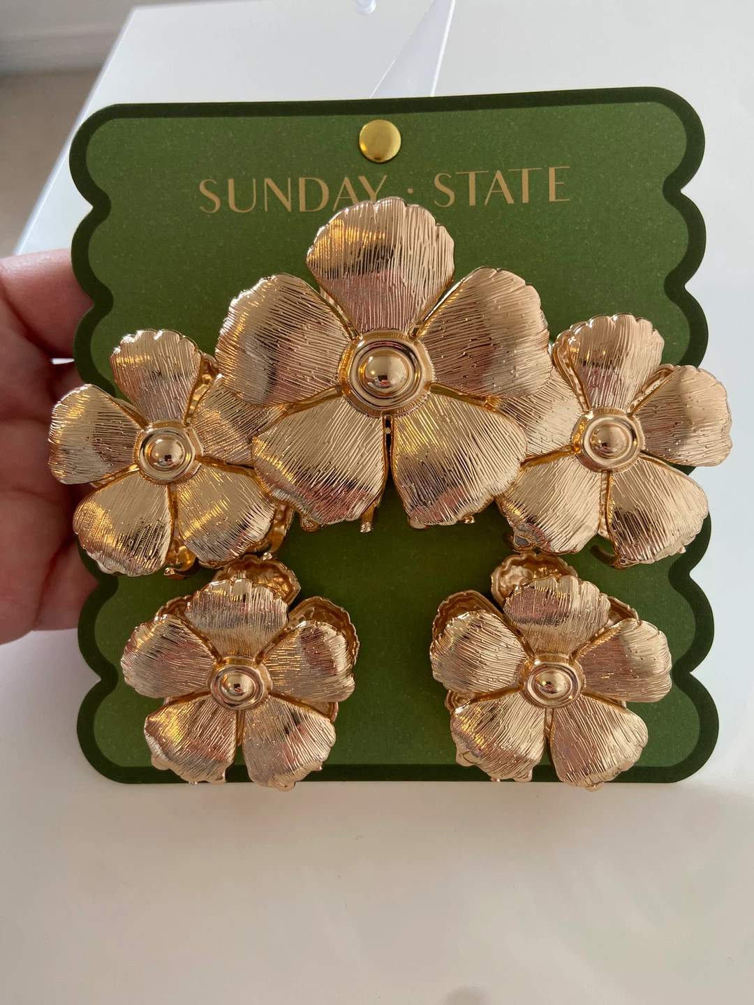 Sunday State Gold Flower Hair three  Clips Set