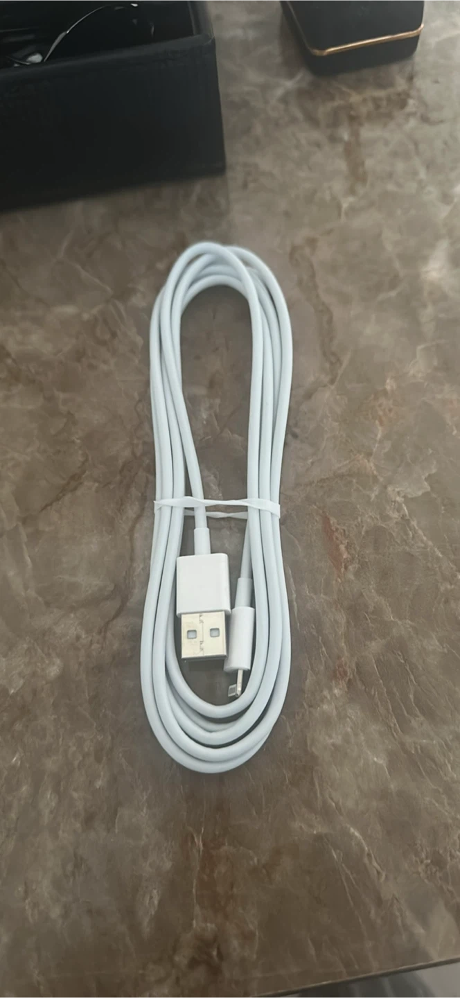 White USB to Lightning Cable