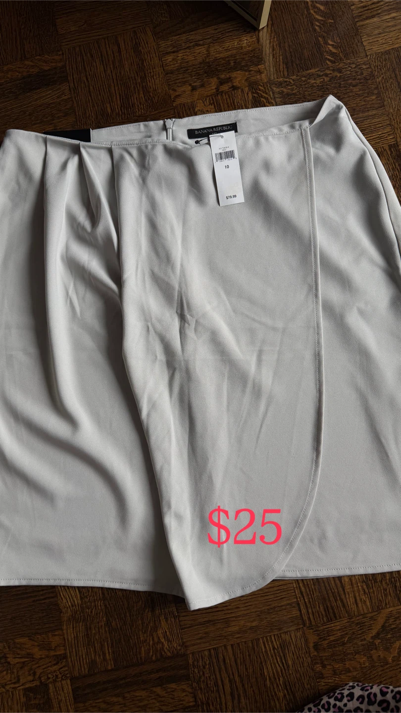 Banana Republic  Skirt Size 10