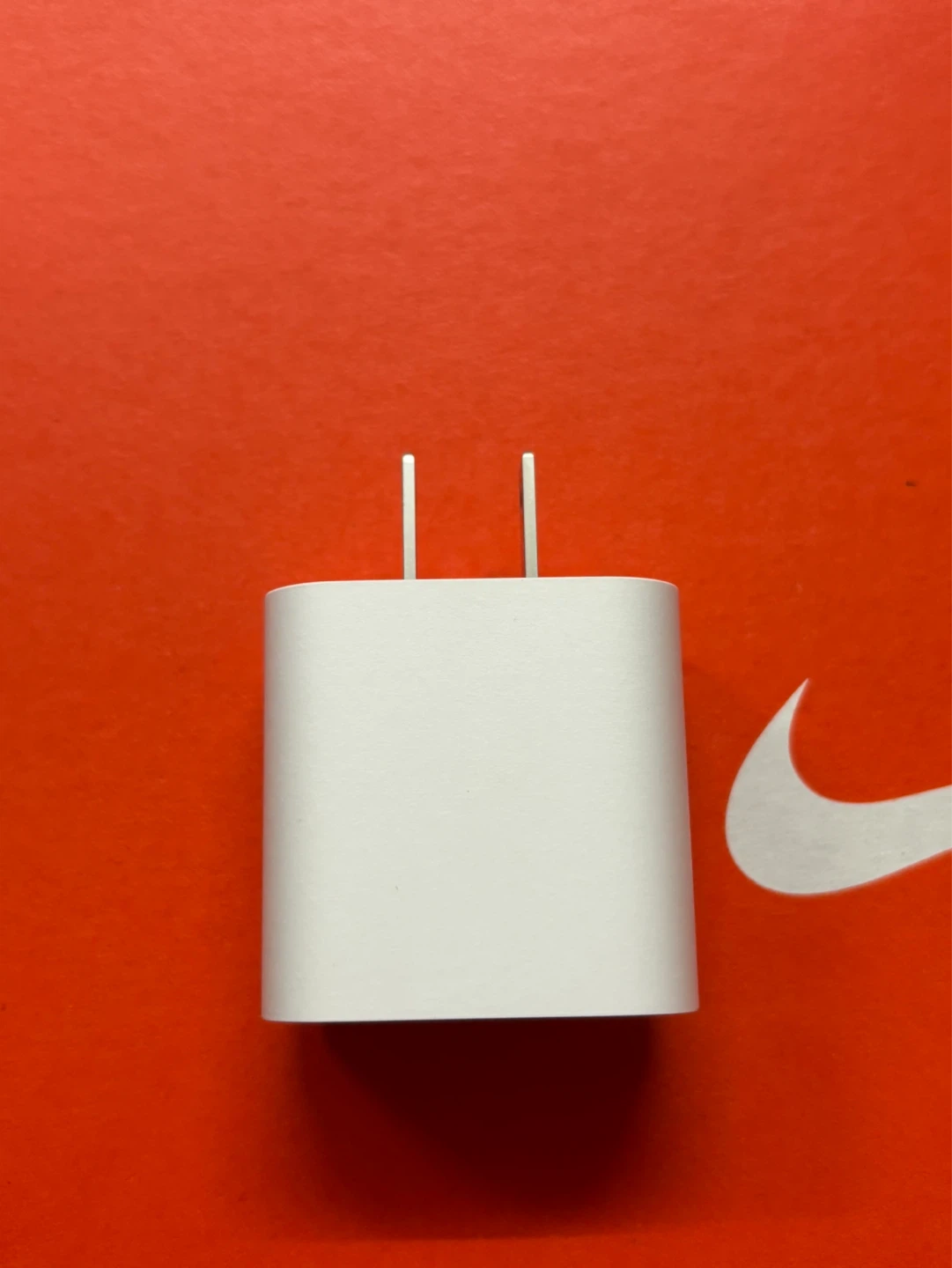 Apple 20W USB-C Power Adapter