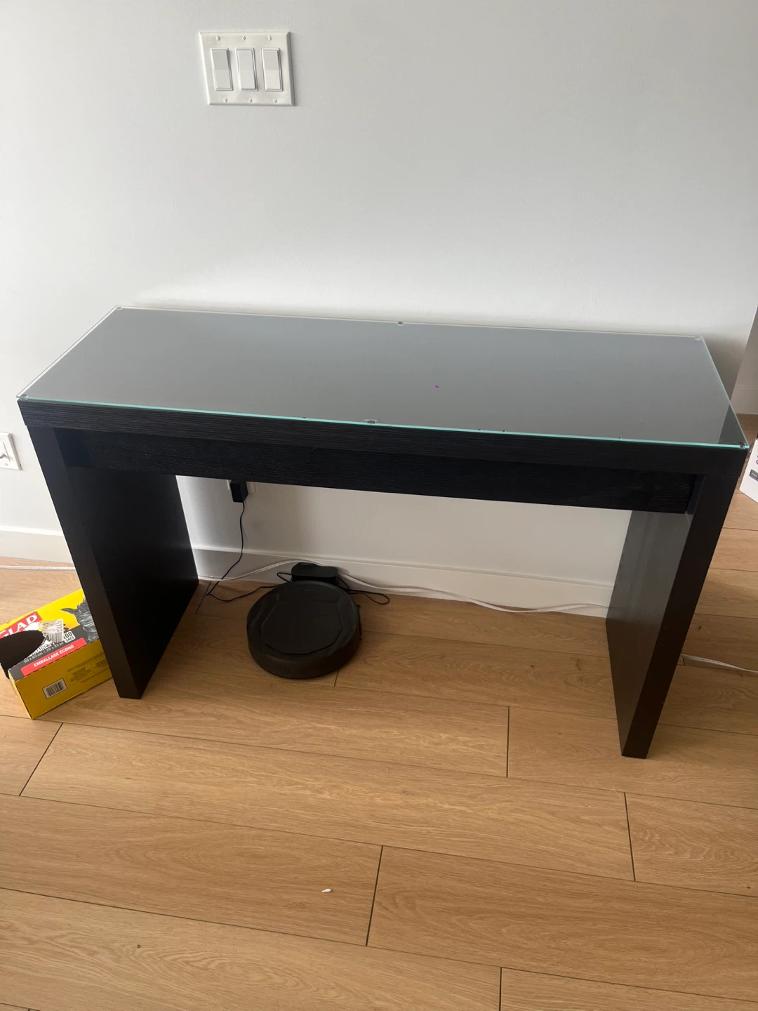 Console Table with Glass Top - photo 2