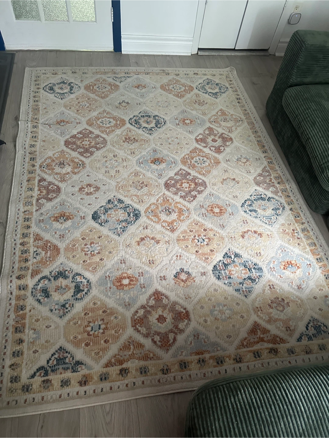 Area Rug - Geometric Pattern