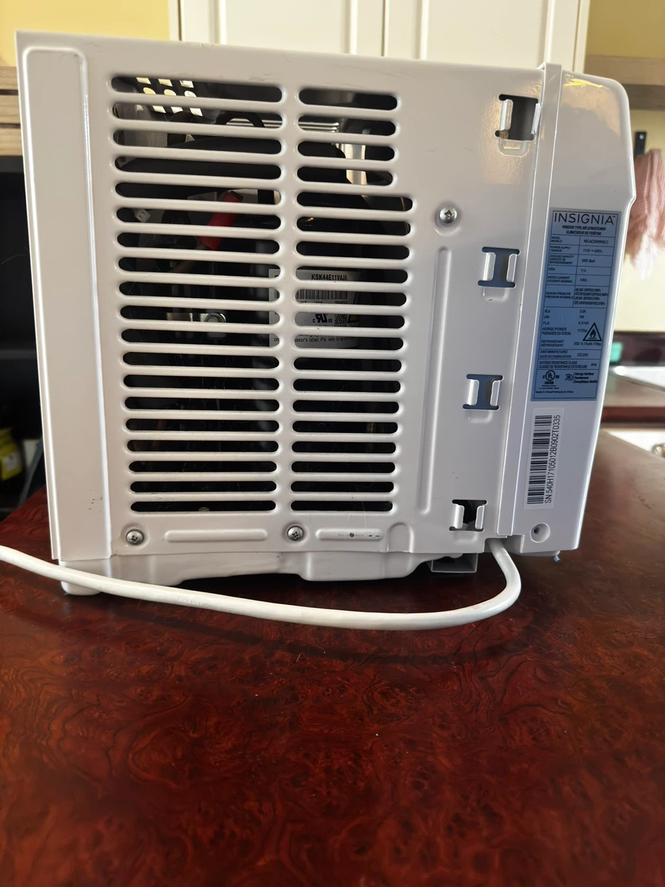 Insignia Window Air Conditioner - photo 3
