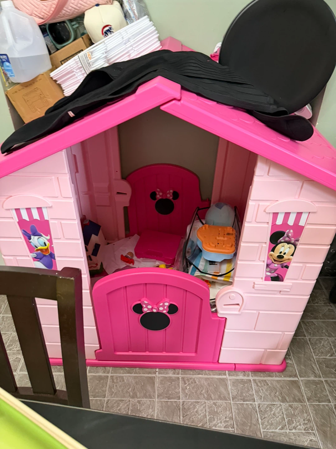 Little Tikes Minnie Mouse Play House 100$